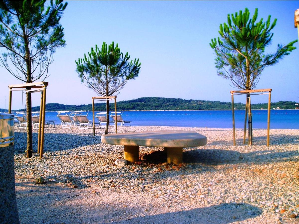 Zsa Zsa Holiday Home Srima Exterior foto